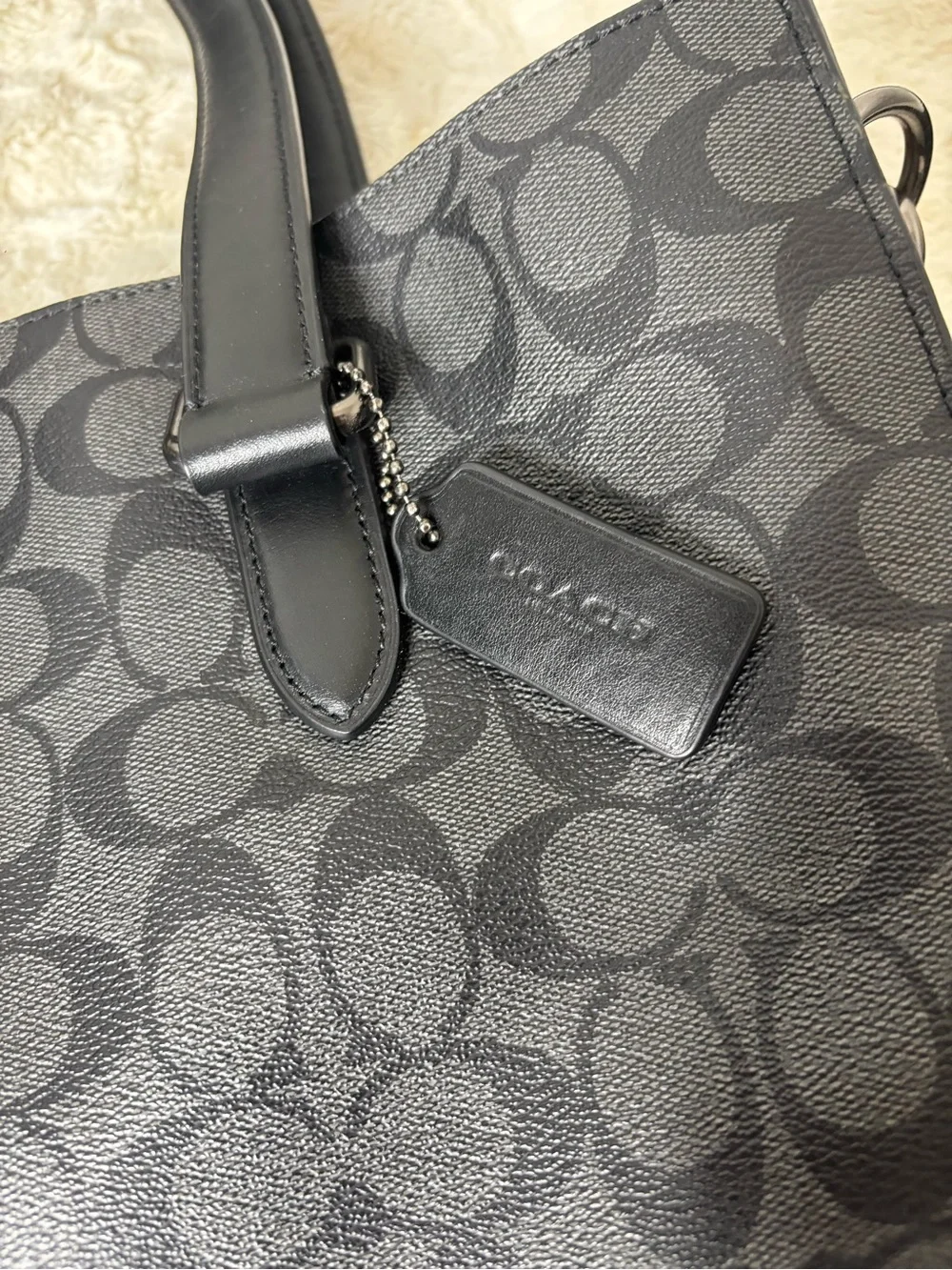 Coach Black Signature Canvas Tote with Adjustable Strap(A252)